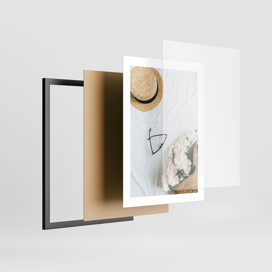 Plakat w ramie 30x40 - Urok Kobiecej Fotografii - kompozycja kobieca, fotografia - rama czarna