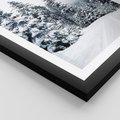 Plakat w ramie 50x70 - Zimowy Las Pod Kołdrą - las, zima - rama czarna