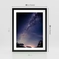Plakat w ramie 40x50 - Gwiaździste Ujęcie - gwiaździste niebo, noc - rama czarna
