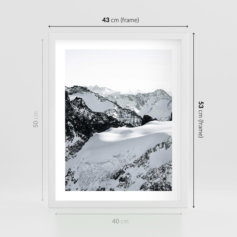 Plakat w ramie 40x50 - Biały Zimowy Pejzaż - góry w zimie, ośnieżone wysokie szczyty - rama biała