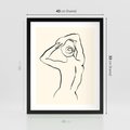 Plakat w ramie 40x50 - Tajemniczy Rytm - kobieta, posąg - rama czarna