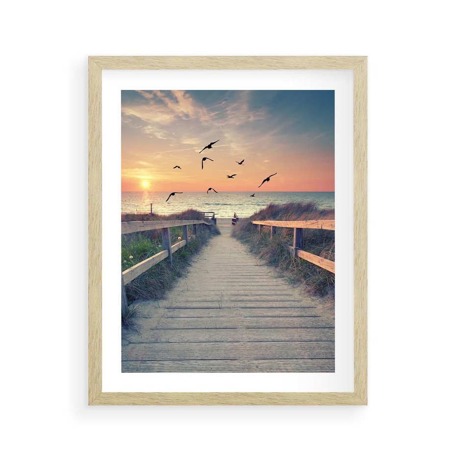 Plakat w ramie 40x50 - Sielanka nad brzegiem - plaża, pomost - rama drewno