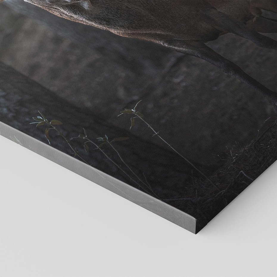 Obraz na płótnie 80x120 - Jeleń wśród lasu - jeleń, las