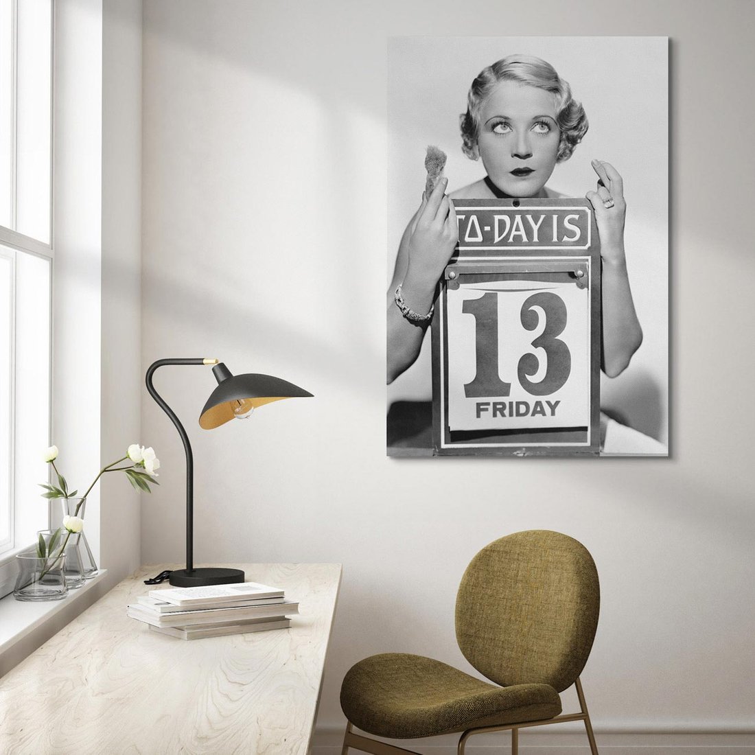 Obraz na płótnie 80x120 - Czy to Pech - retro zdjęcie, czarno białe