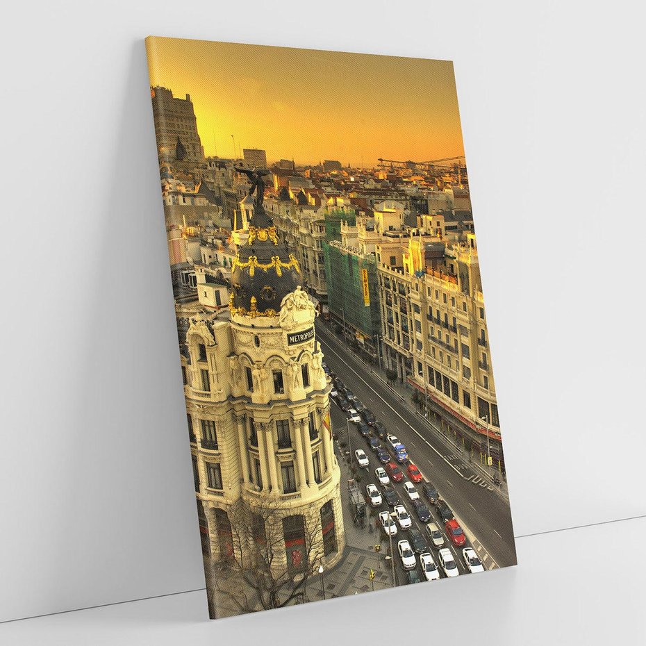 Obraz na płótnie 50x70 - Miasto Metropolii - miasto, metropolia
