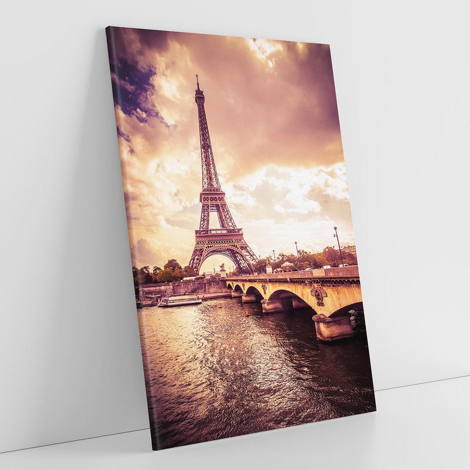 Obraz na płótnie 70x100 - Eiffla: ikona Paryża - Eiffla, Paryż
