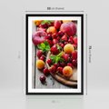 Plakat w ramie 50x70 - Owoce w restauracji artystycznie - owoce, restauracja - rama czarna
