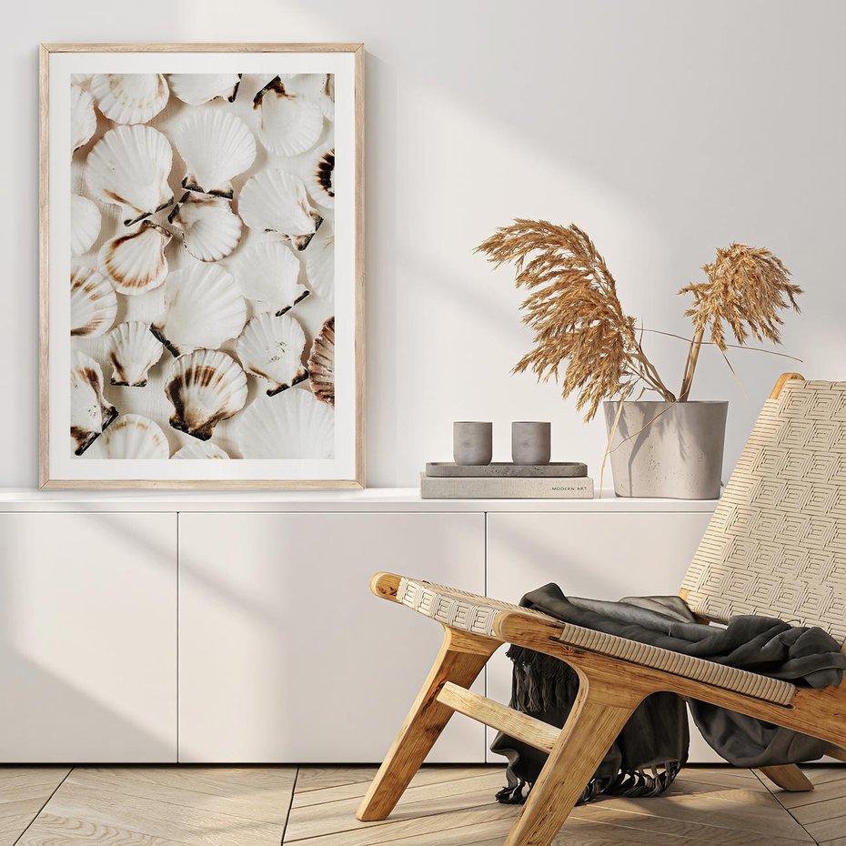 Plakat w ramie 30x40 - Białe Muszle - białe muszle, ujęcie z góry - rama drewno