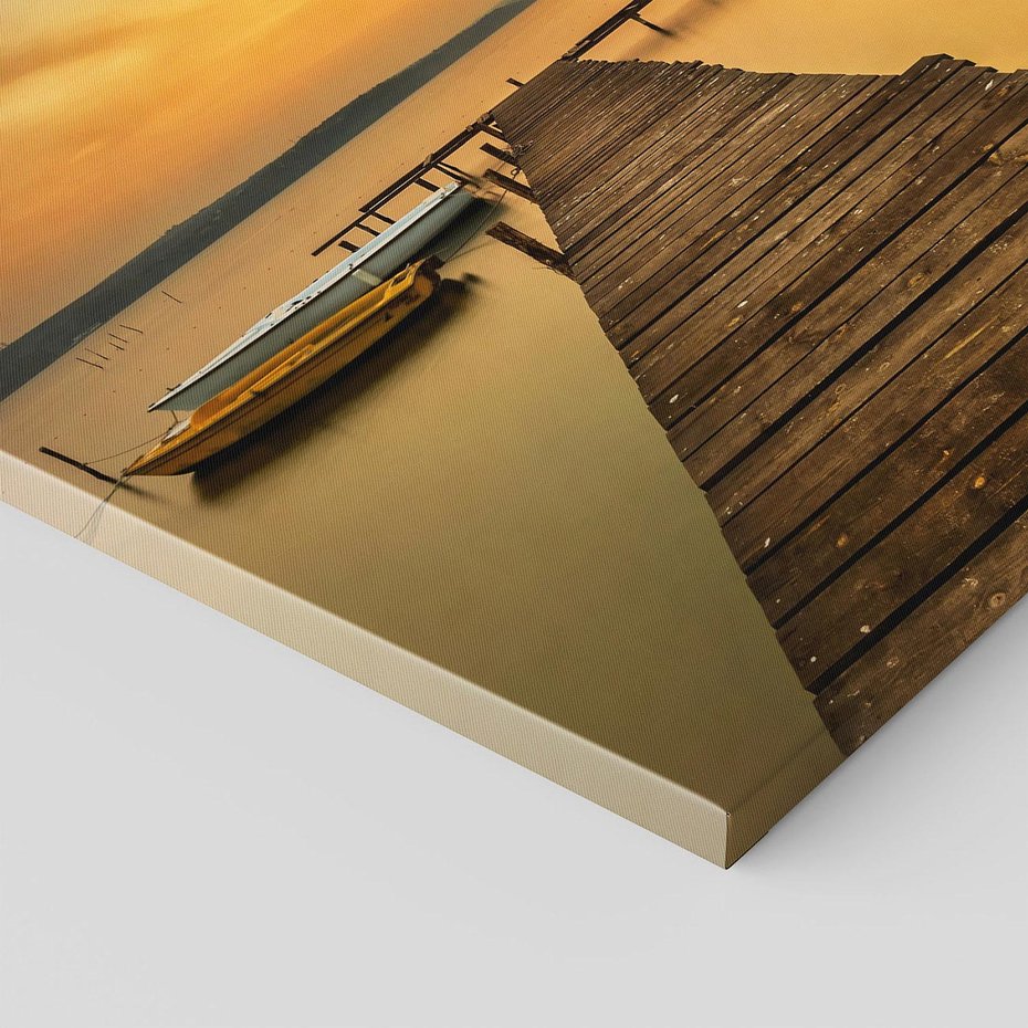 Obraz na płótnie 40x40 - Zachód słońca nad jeziorem: Piękno natury - zachód, słońca