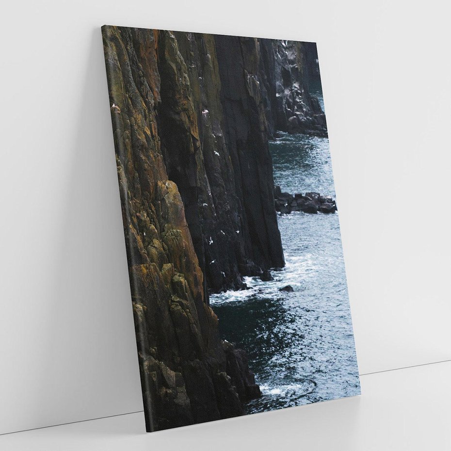 Obraz na płótnie 80x120 - Piękno norweskich krajobrazów - fiordy, morze