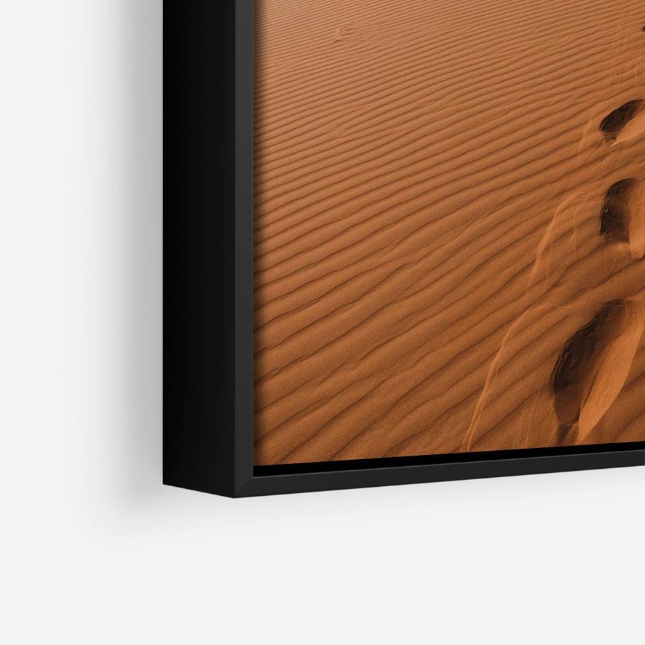 Obraz w ramie 50x50 - Piasek pustyni w ogniu - pustynia, piasek - rama czarna