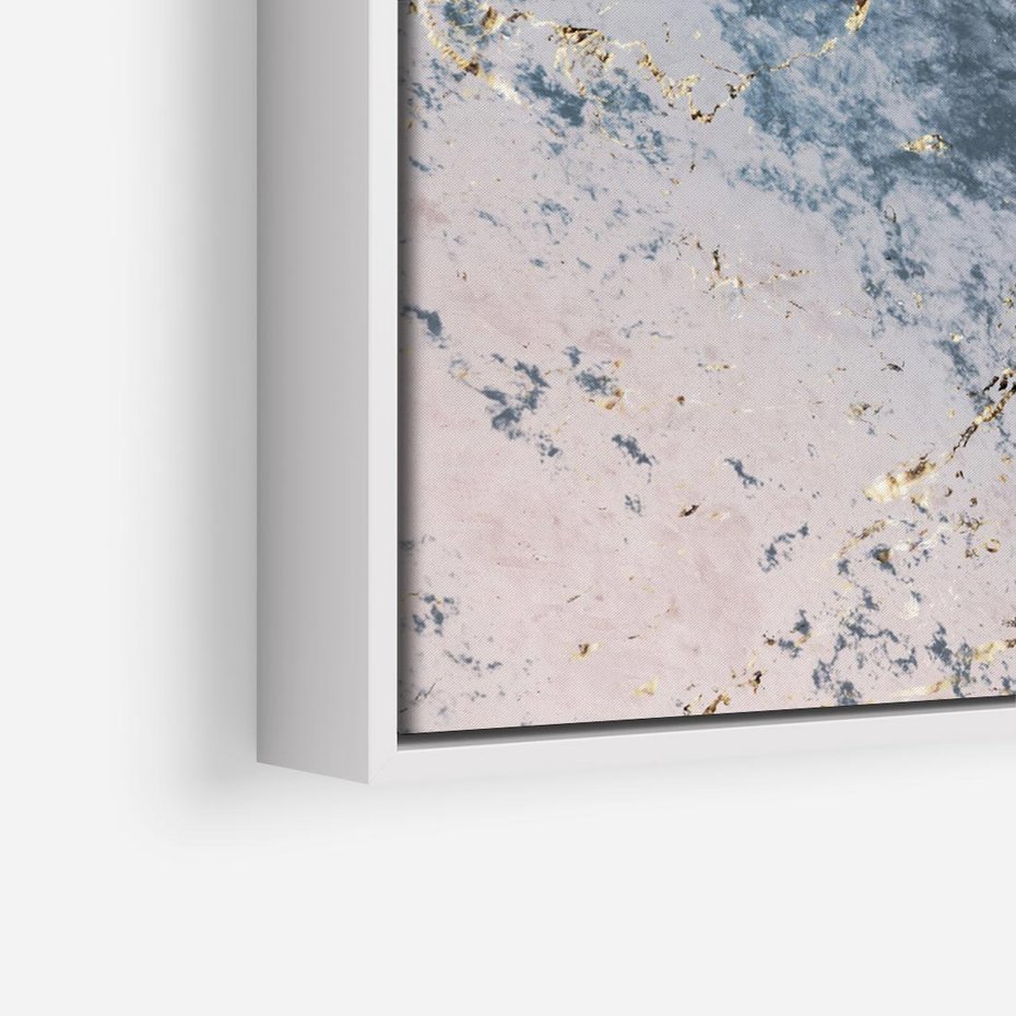 Obraz w ramie 50x50 - Elegancja i Wyrafinowanie - marmur, złoto - rama biała