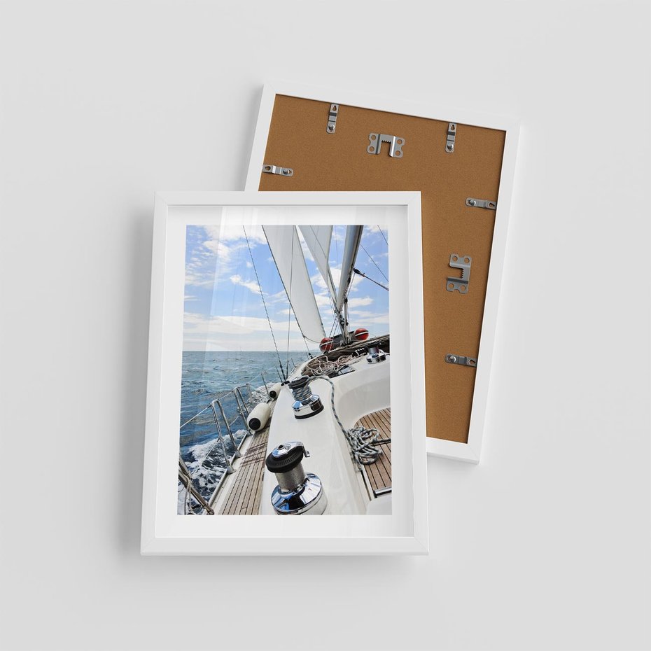 Plakat w ramie 30x40 - Moc żaglowca na pełnym morzu - żaglowiec, jacht - rama biała