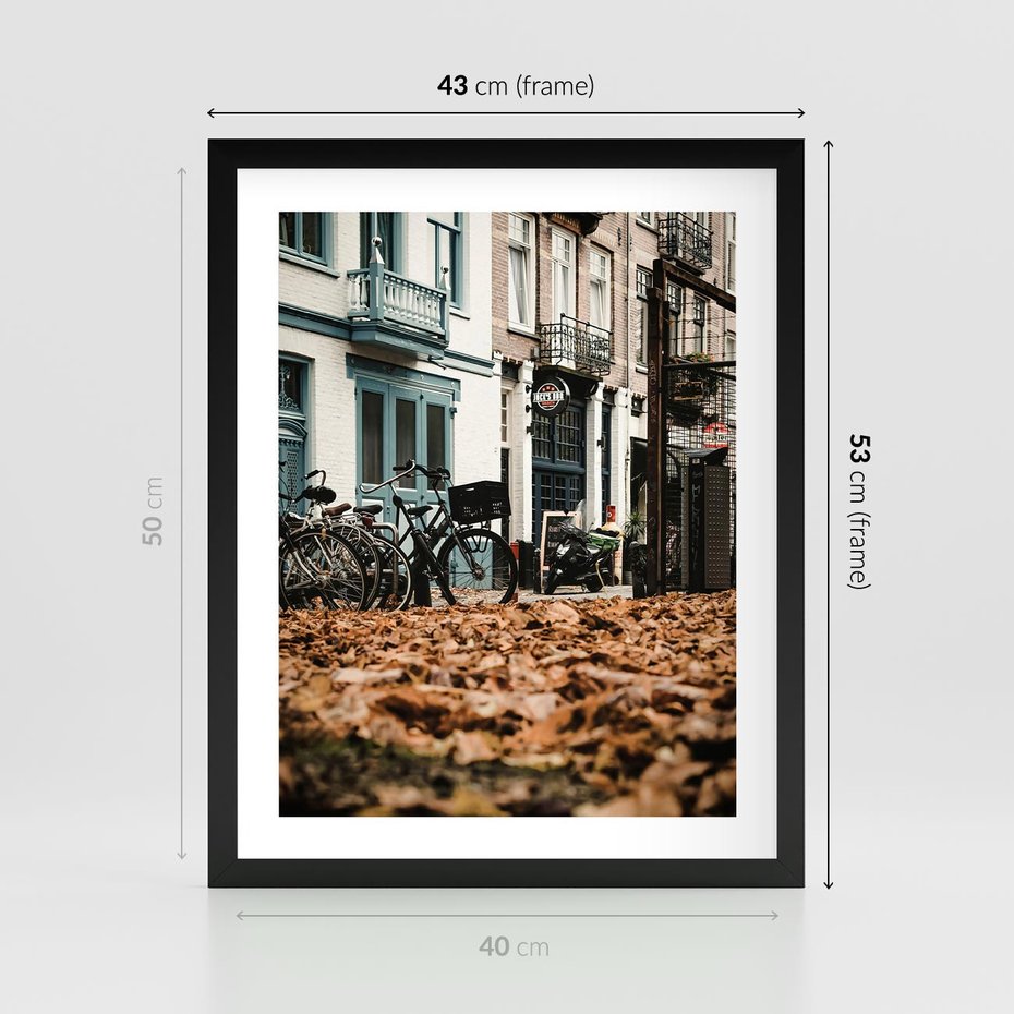 Plakat w ramie 40x50 - Rowery w Mieście pełnym Liści - rower, miasto - rama czarna