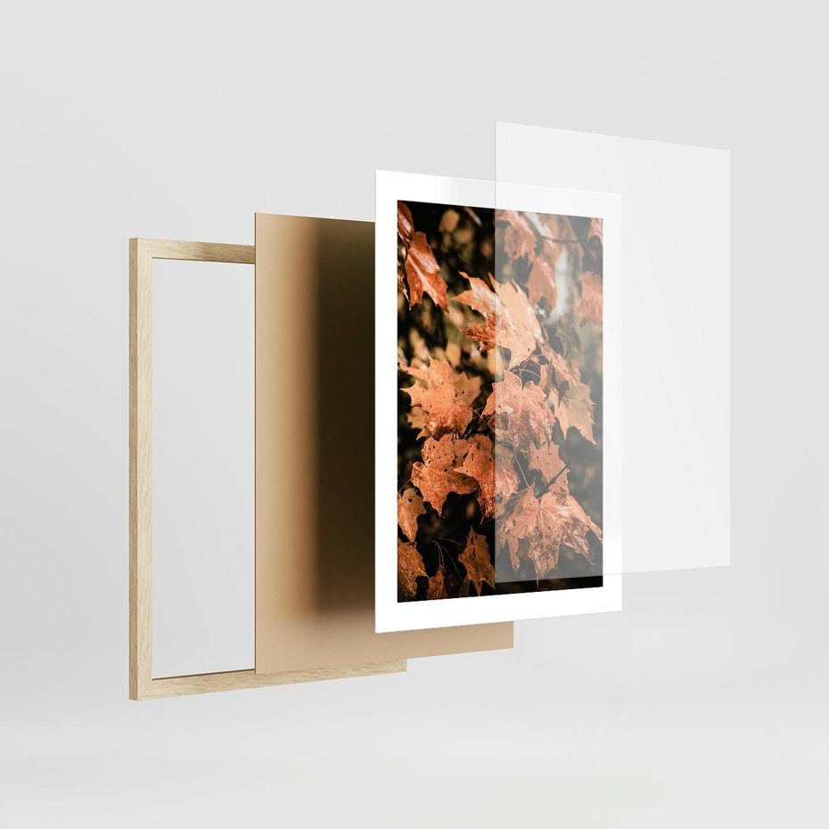 Plakat w ramie 30x40 - Ciepło Jesieni - jesienne pomarańczowe liśćie, jesień - rama drewno