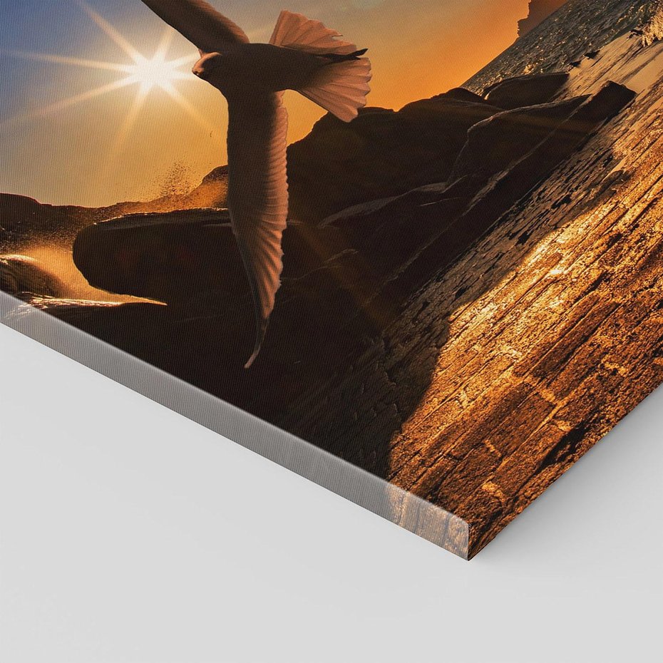 Obraz na płótnie 100x70 - Zachód słońca nad morzem z mewą - mewa, morze