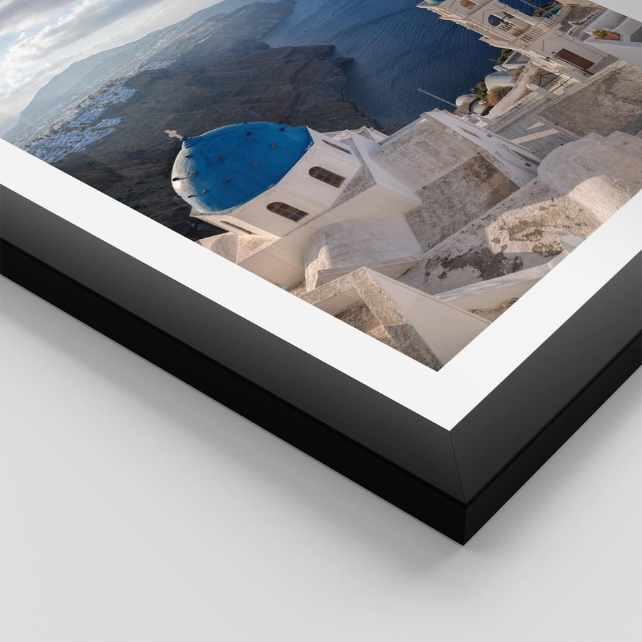 Plakat w ramie 50x70 - Błękitne Przezycia - Santorini, morze - rama czarna