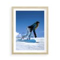 Plakat w ramie 50x70 - Snowboard na zimowych zboczach - snowboard, zima - rama drewno