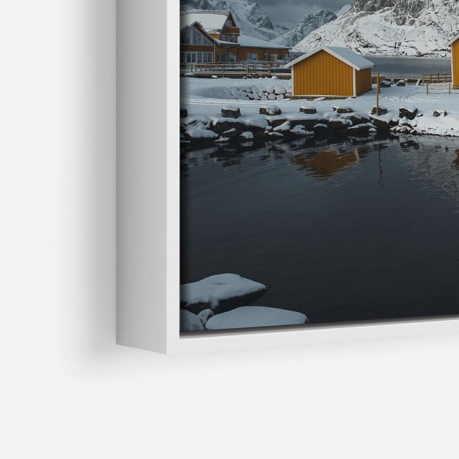 Obraz w ramie 80x80 - Minimalizm i Urok Natury - skandynawskie, domki - rama biała