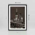 Plakat w ramie 50x70 - Magia miasta nocą - miasto, noc - rama czarna