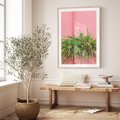 Plakat w ramie 40x50 - Fotografia Rośliny z Różowym Tłem - fotografia, zielona roślina na tle różwj ściany - rama drewno