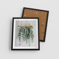 Plakat w ramie 40x50 - Uwodzicielska zieleń eukaliptusa - eukaliptus, zielone - rama czarna