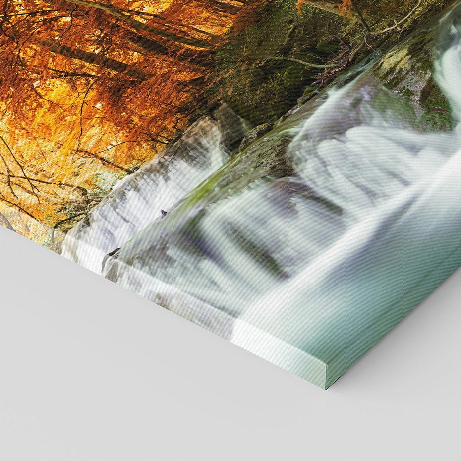 Obraz na płótnie 50x50 - Jesienny wodospad w lesie - jesień, wodospad