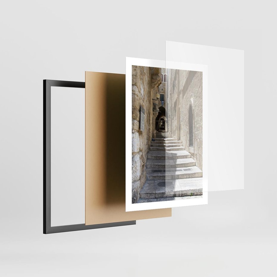 Plakat w ramie 50x70 - Urok uliczki: perspektywa miasta - uliczka, perspektywa - rama czarna