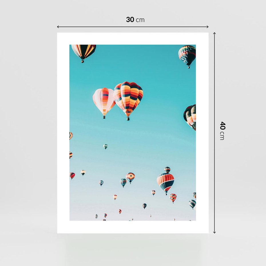 Plakat bez ramy 30x40 - Balonowa Ekscytacja - balony latają w powietrzu, wyścigi balonów