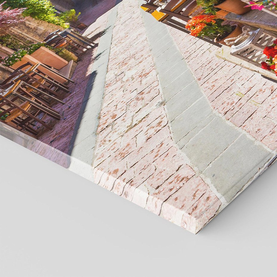 Obraz na płótnie 80x120 - Malownicze Zakątki Miasta - uliczka, perspektywa