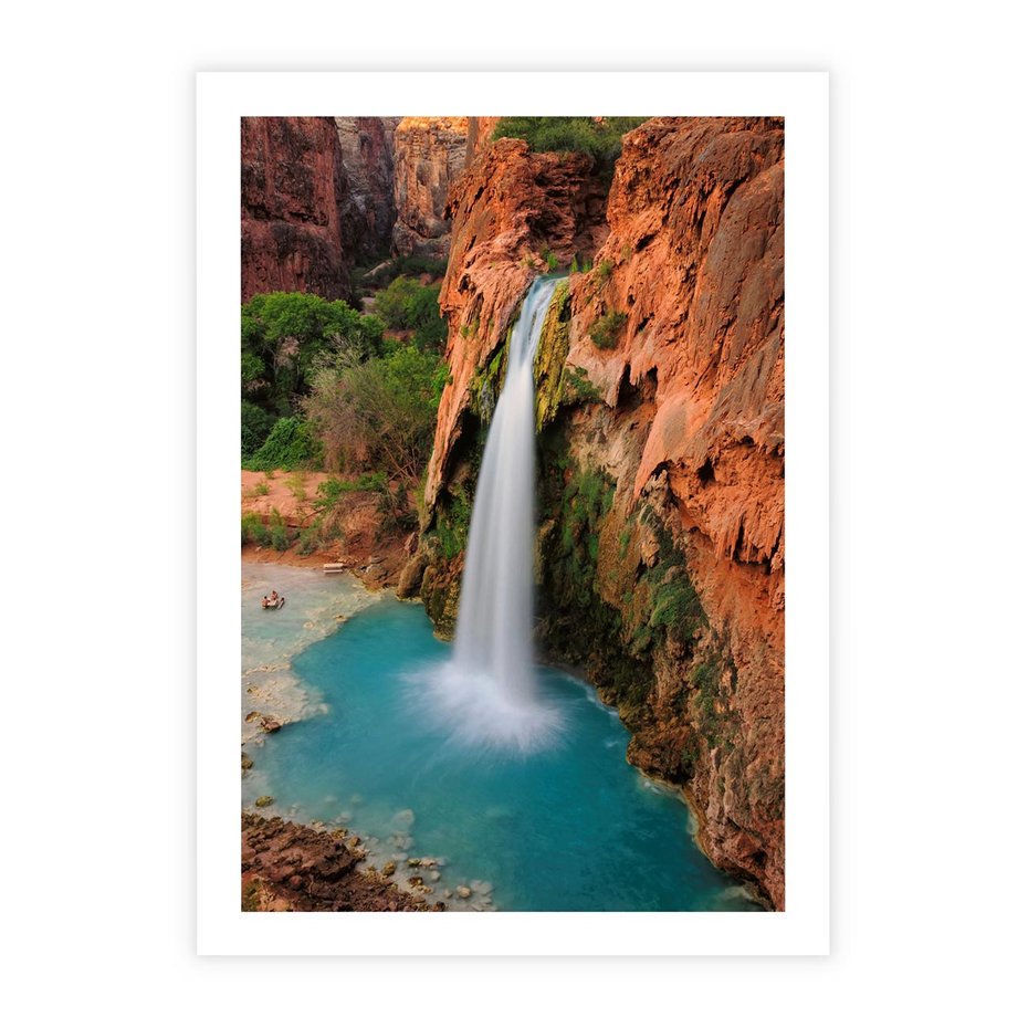 Plakat bez ramy 50x70 - Wodospad wśród majestatycznych gór - wodospad, górski