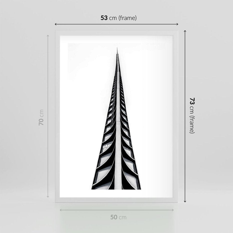 Plakat w ramie 50x70 - Majestatyczna Architektura - wysoki, strzelisty wieżowiec - rama biała