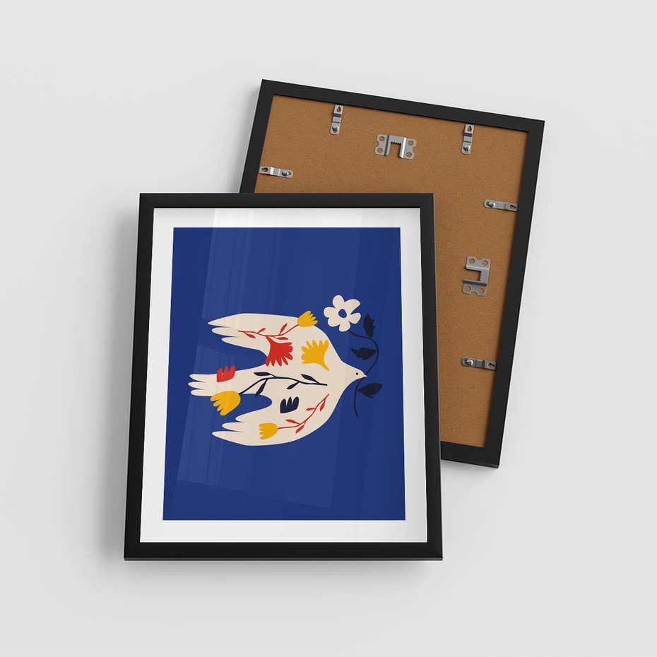 Plakat w ramie 40x50 - Bezczasowy Szept - niebieskie tło, abstrakcyjny biały ptak - rama czarna