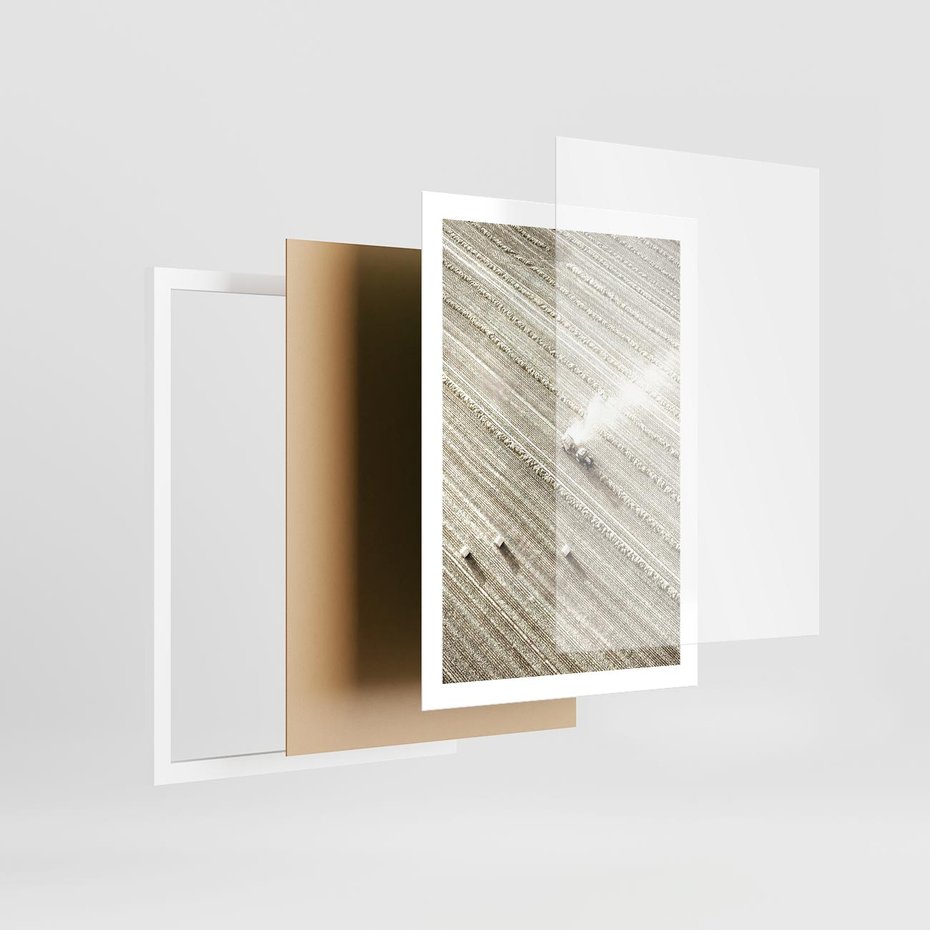 Plakat w ramie 50x70 - Pole i Żniwa na Malowniczym Zdjęciu - pole, traktor - rama biała