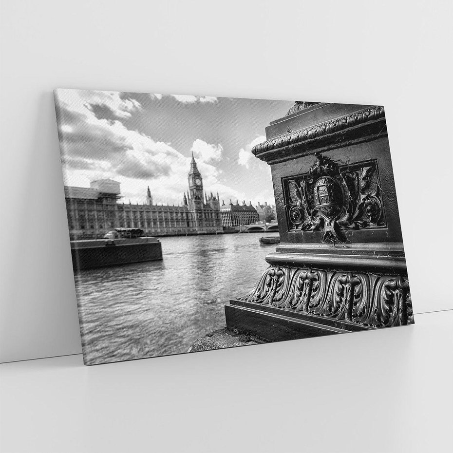 Obraz na płótnie 100x70 - Pejzaż kruchości i siły - Londyn, Tamiza