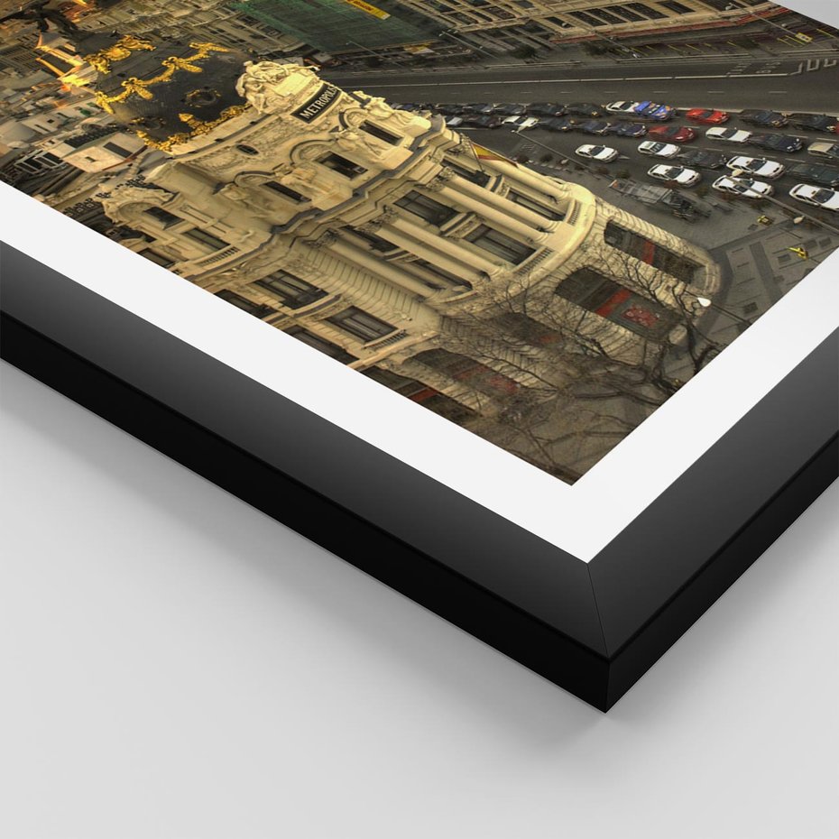Plakat w ramie 30x40 - Miasto Metropolii - miasto, metropolia - rama czarna
