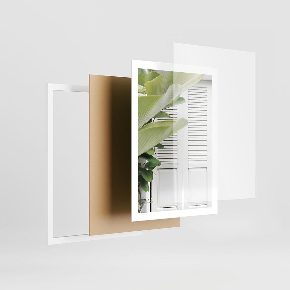 Plakat w ramie 50x70 - Tropikalne Okno - białe okiennice, zielona tropikalna roślina - rama biała