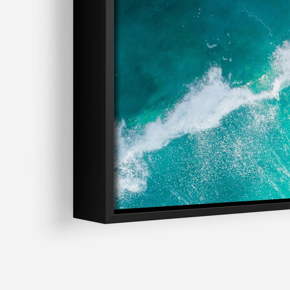 Obraz w ramie 70x50 - Siła i Spokój - morze, ocean - rama czarna