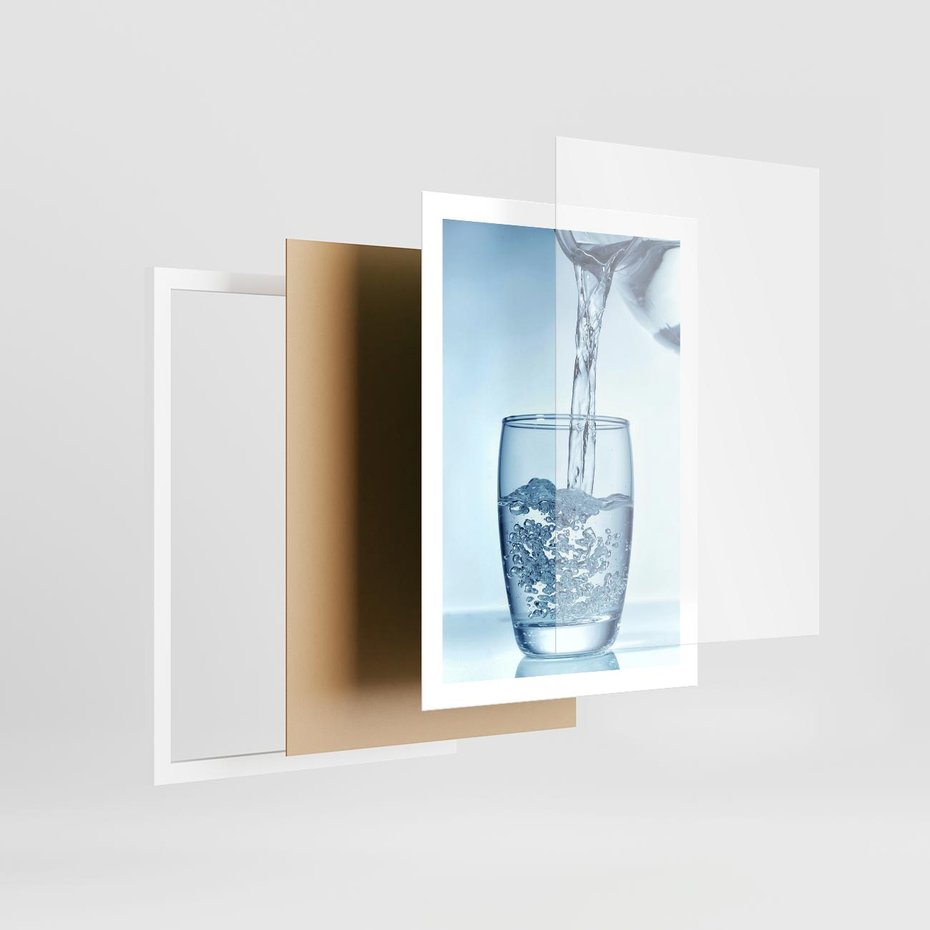 Plakat w ramie 50x70 - Chłodząca szklanka wody - szklanka, wody - rama biała