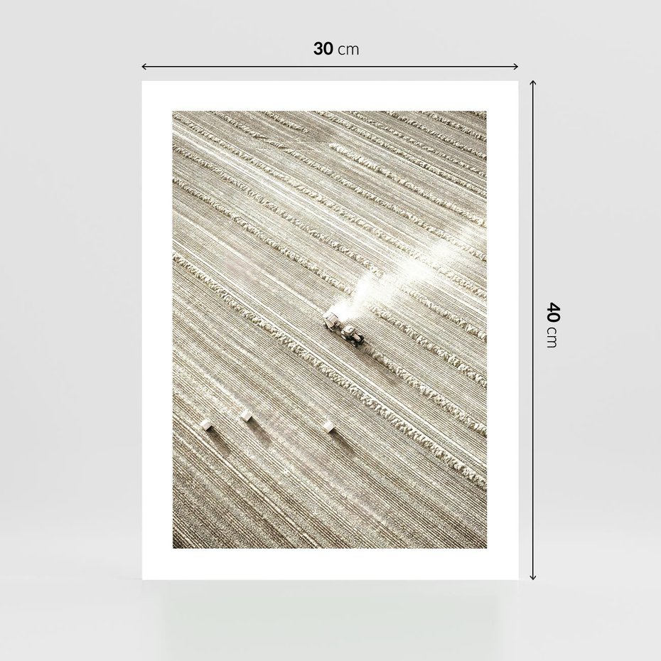 Plakat bez ramy 30x40 - Pole i Żniwa na Malowniczym Zdjęciu - pole, traktor