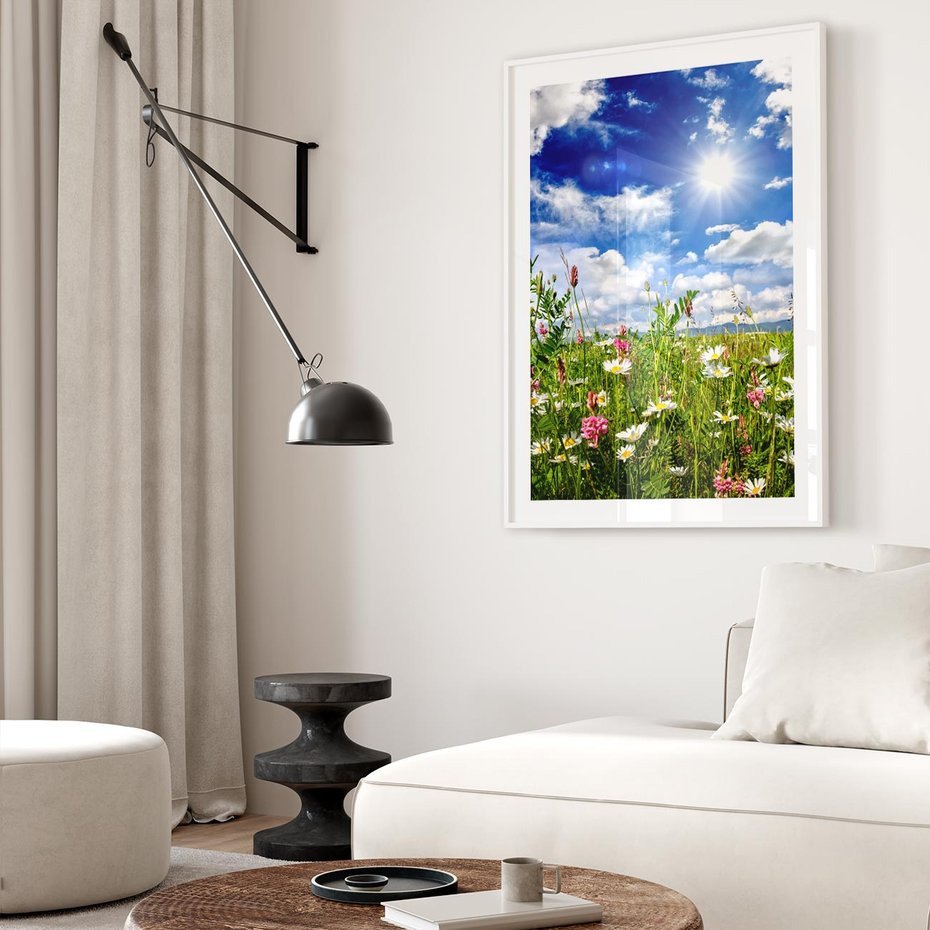 Plakat w ramie 30x40 - Niebiańska łąka pełna kwiatów - łąka, niebo - rama biała