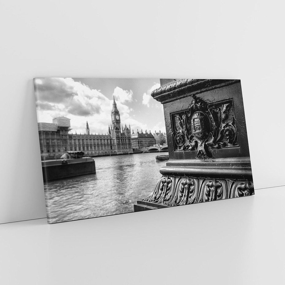 Obraz na płótnie 120x60 - Pejzaż kruchości i siły - Londyn, Tamiza