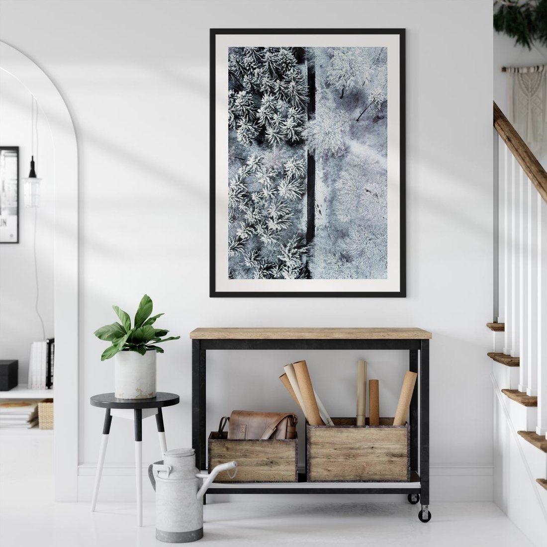 Plakat w ramie 50x70 - Ujęcie Zimowej Szosy - zima, śnieg - rama czarna