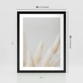 Plakat w ramie 40x50 - Biały Spokój - białe trawy, suche trawy pampas - rama czarna