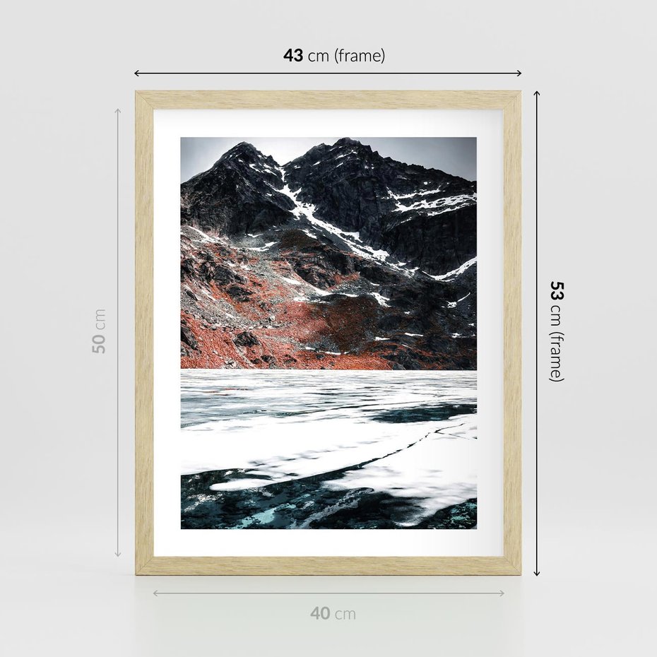 Plakat w ramie 40x50 - Śnieżna Opowieść - górski krajobraz, zima w górach - rama drewno