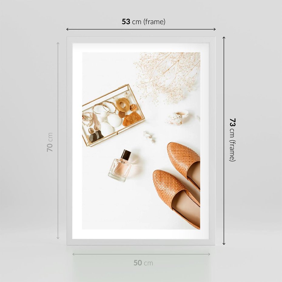 Plakat w ramie 50x70 - Elegancja w Szafie - modowa fotografia, buty - rama biała