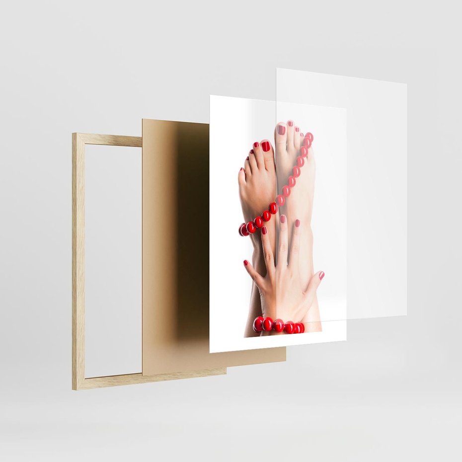 Plakat w ramie 50x70 - Manicure spa: piękno i relaks - manicure, spa - rama drewno