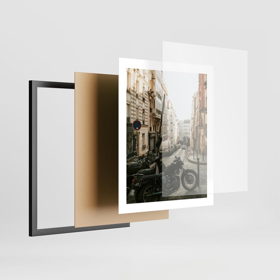 Plakat w ramie 40x50 - Ducha Przygody - motor, uliczka - rama czarna