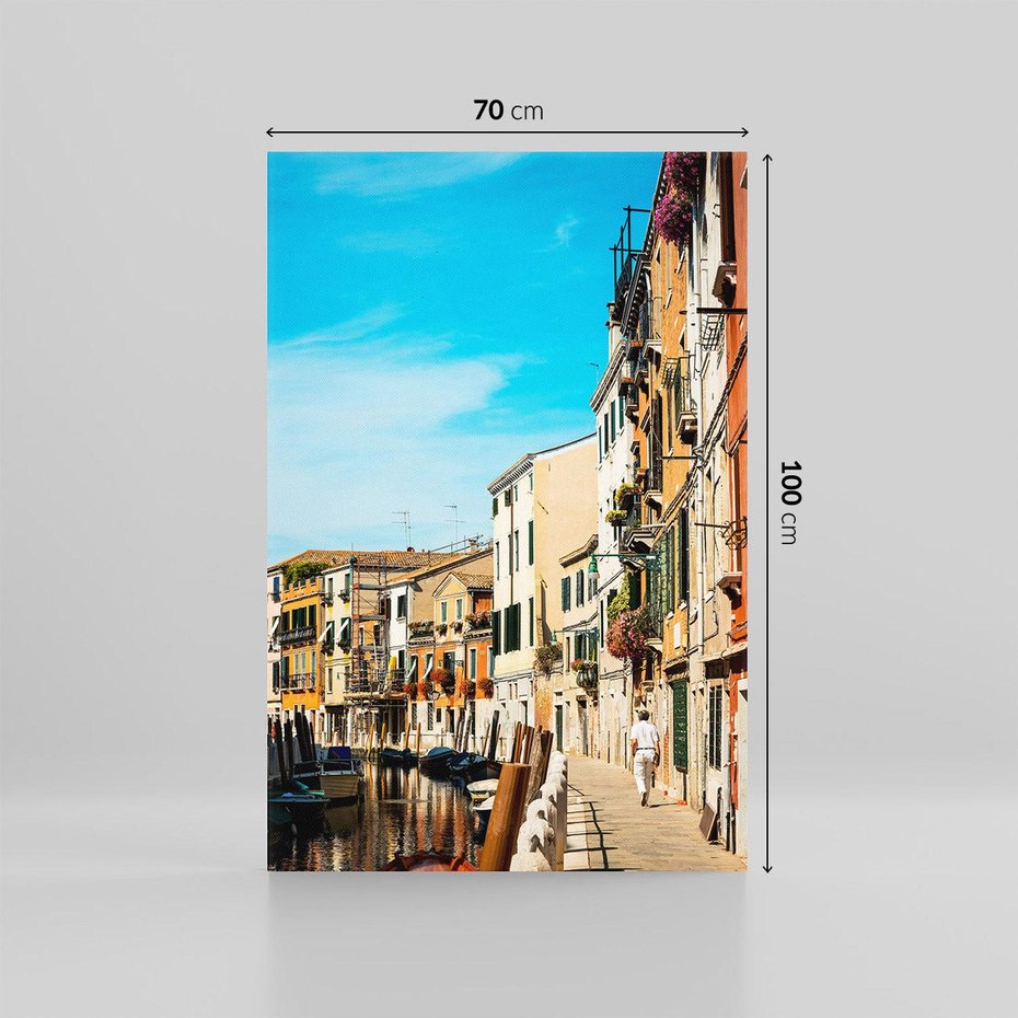 Obraz na płótnie 70x100 - Magia Miejskiego Krajobrazu - uliczka, perspektywa