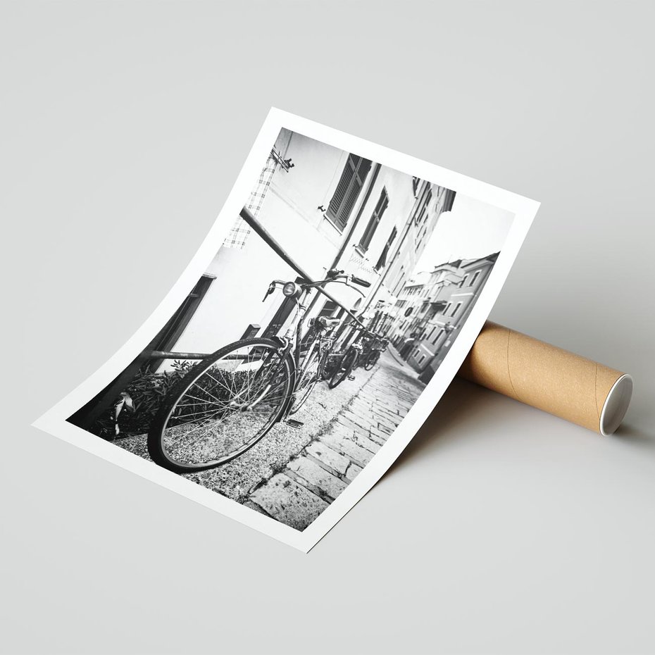 Plakat bez ramy 30x40 - Rower w Kontraście - rower, czarno